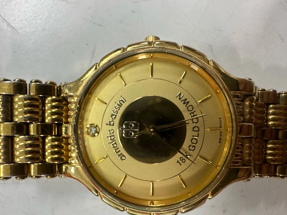 희귀 아놀드바시니 18K 골드크라운 스위스무브 32mm 남녀공용 골드 메탈시계 배터리교체 정상작동 빈티지워치 판매 이미지