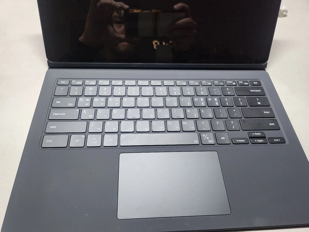겔럭시탭 s9 울트라 5G 태블릿 512GB키보드 풀셋팝니다 이미지