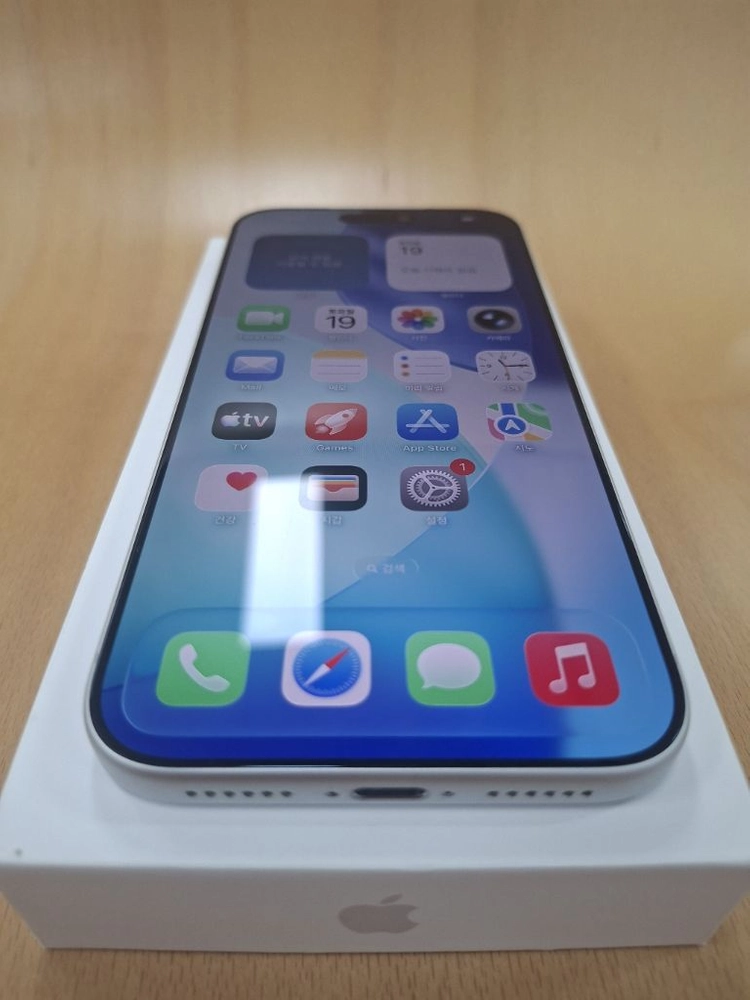애플 아이폰 17 프로맥스 실버 512GB 공기계 판매합니다. 이미지