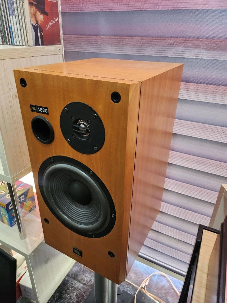 JBL 스피커 (민트급) 이미지