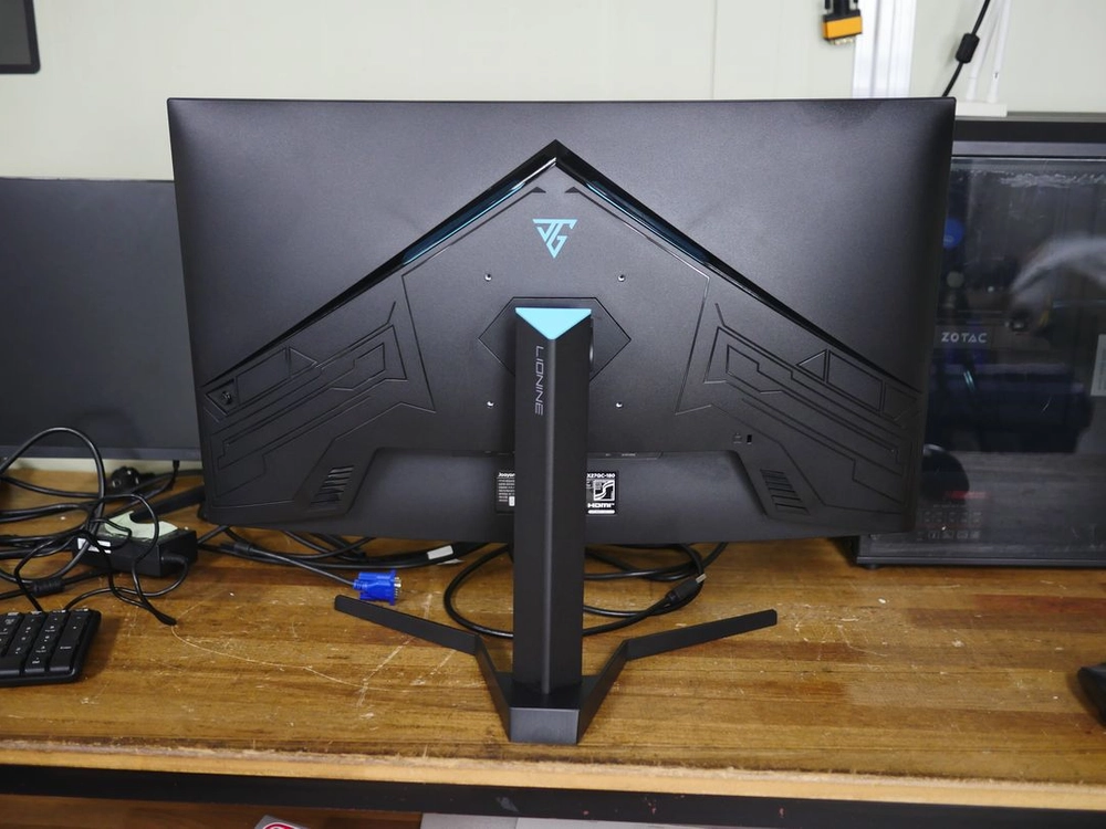 주연테크 27인치 커브드 게이밍 모니터 QHD 180Hz X27QC-180 이미지