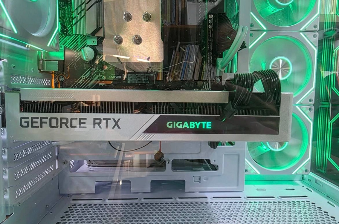 GIGABYTE 지포스 RTX 3070 VISION OC D6 8GB 그래픽카드 - 안심되는 중고거래