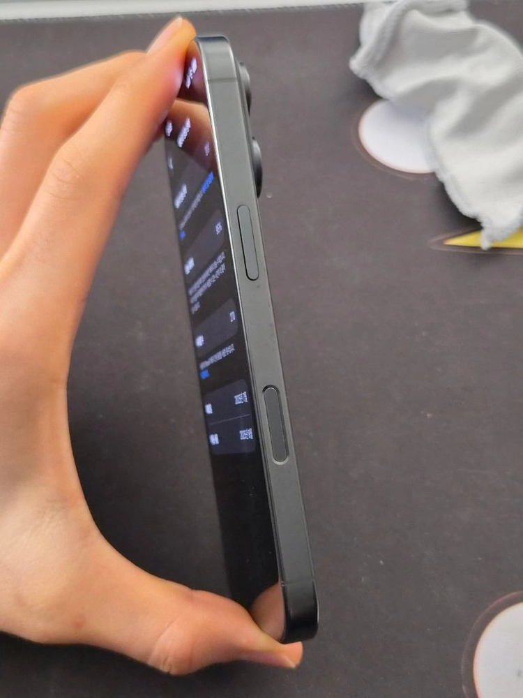 아이폰 16 프로 256GB 블랙 이미지