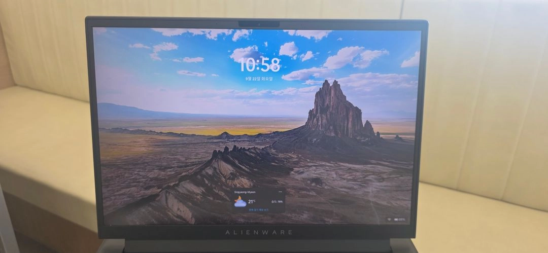 델에일리언웨어M16 4070 i9 32GB QHD 게이밍노트북(새배터리) 이미지