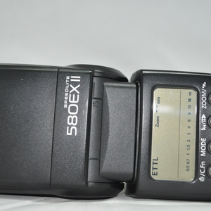 캐논600EXII-RT 캐논600EX-RT 캐논580EX2 캐논580EX캐논550EX 니콘SB800 메츠64A-1 이미지