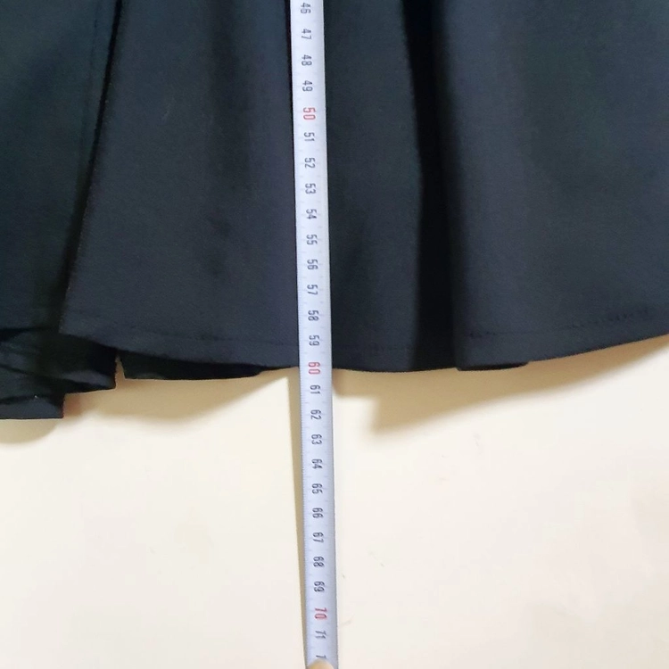 블랙 플레어 스커트 검정 치마 이미지