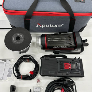 어퓨처 Aputure 300d II 조명 판매합니다 이미지