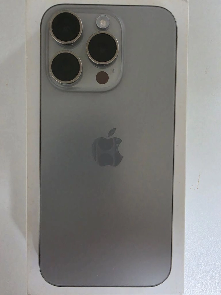 아이폰 15프로 256GB 티타늄그레이 이미지
