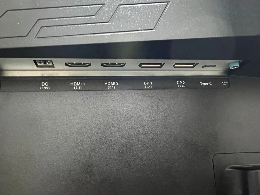 뉴스ync X323K UHD 144Hz IPS 모니터 이미지