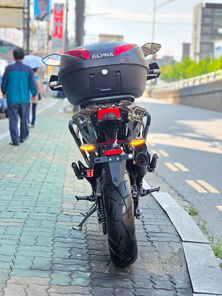 존테스350t 2022년식 1043KM ABS모델 오토바이 판매합니다 이미지