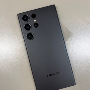 (38만원) 갤럭시S23울트라 블랙 512G 깨끗한 무진상 단말기 이미지