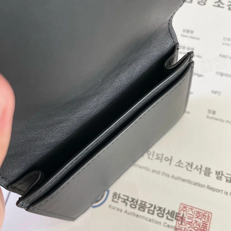 보테가베네타 인트레치아토 카드지갑 명함지갑 이미지