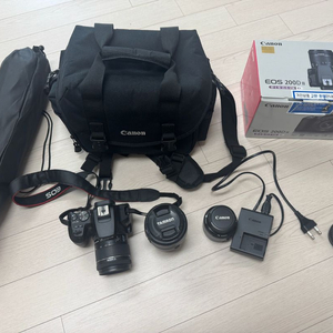캐논 200D ii 2 + 렌즈 3개 + 기타 구성품 이미지