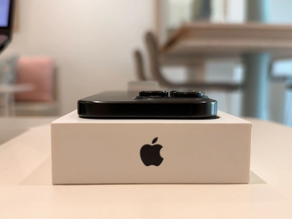 아이폰 16pro 128GB 애케플 이미지