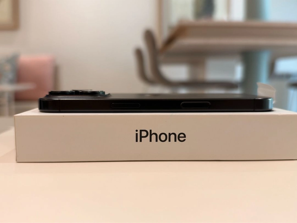 아이폰 16pro 128GB 애케플 이미지