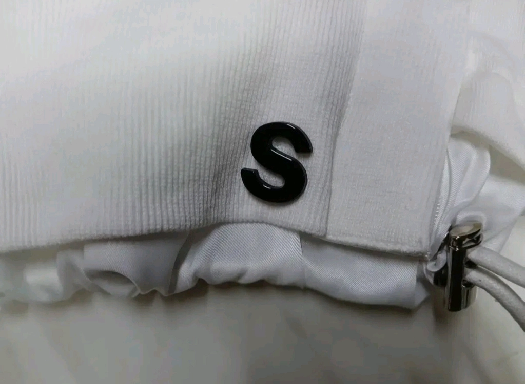 [진짜 파격가 여성 free] sacai 사카이 후드자켓 루이비통 샤넬 구찌 펜디 프라다 에르메스 디올 버버리 한섬 이미지