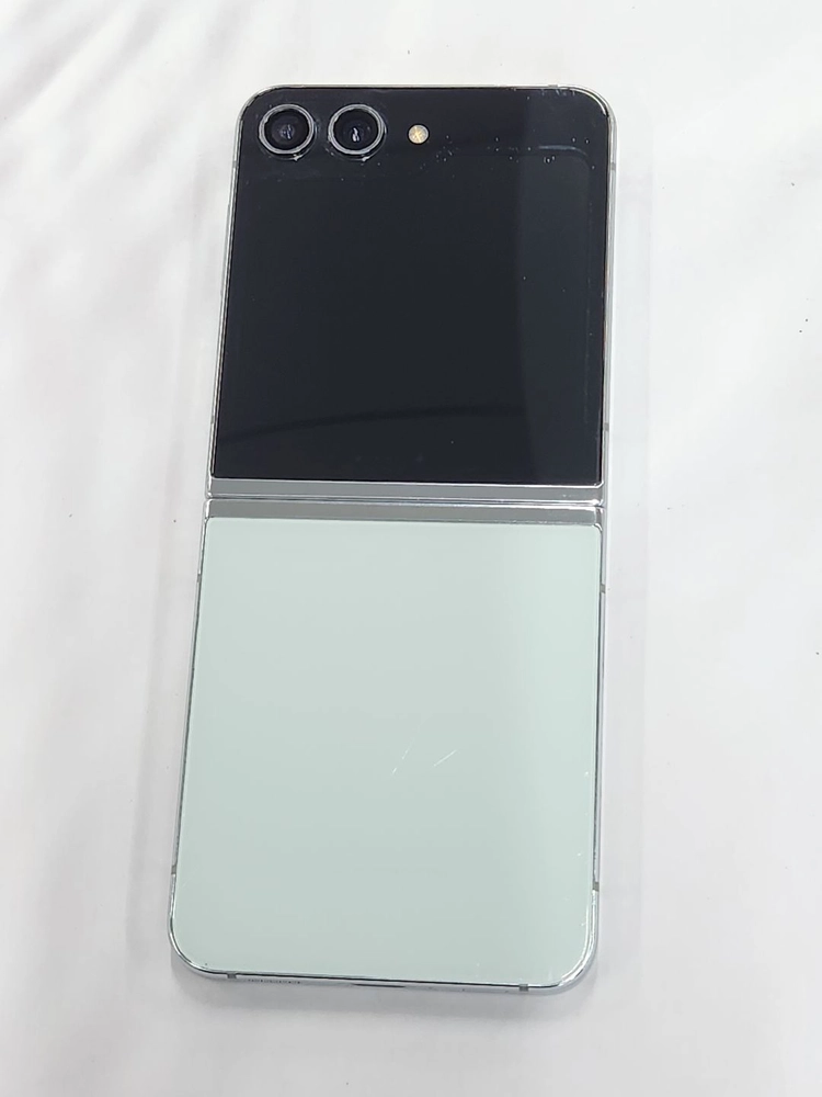 갤럭시Z플립5 256G 무잔상 민트 60868 이미지