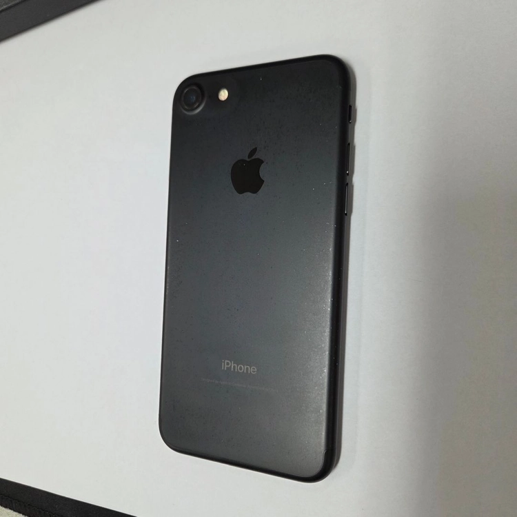아이폰7 128GB 매트블랙 배터리100% 액정SS급 기능정상 무잔상 157458 이미지