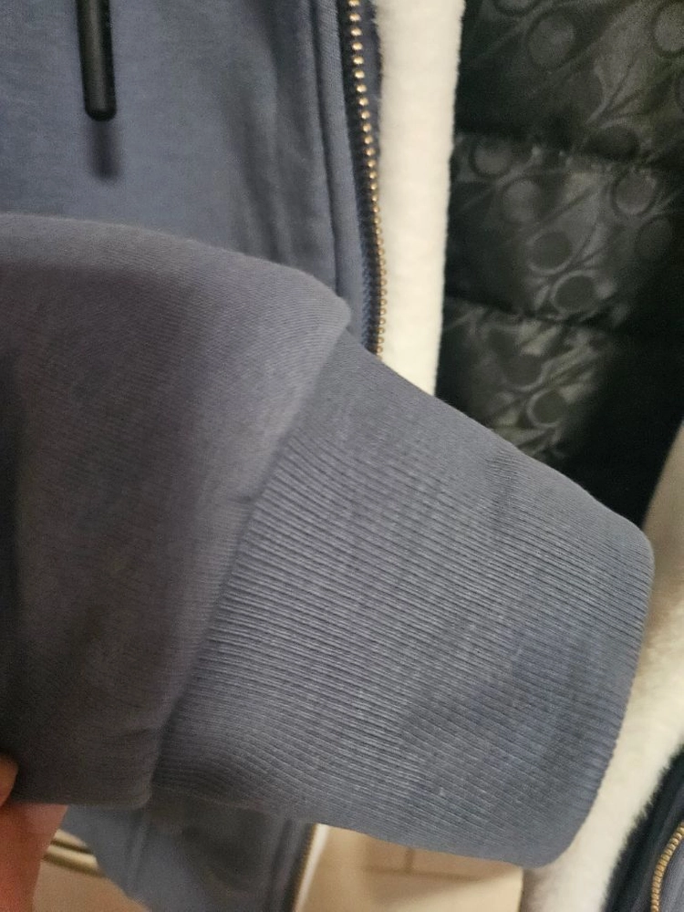 무스너클 후드 버니 스웨터 클래식 이미지
