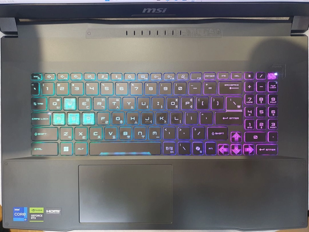 실사용 거의없는 MSI 소드 GF76 HX B14WFK-i7 QHD 32GB 1TB WIN11 판매합니다 이미지