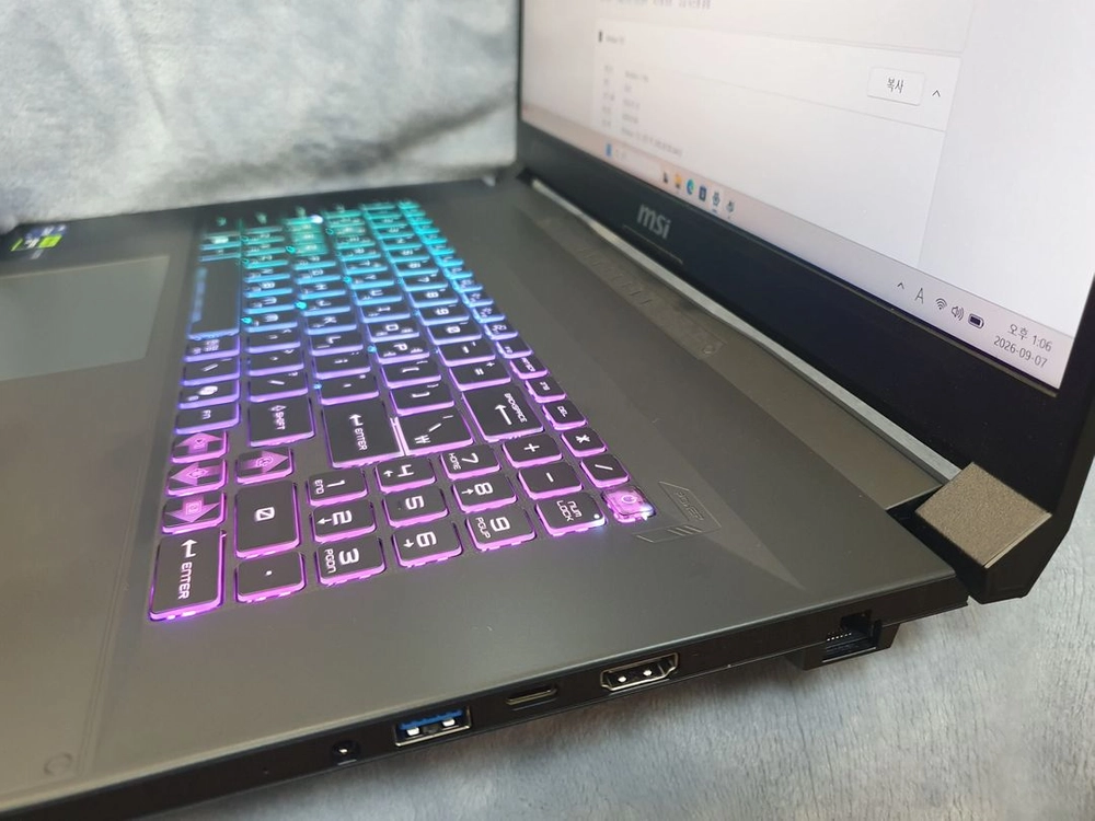 실사용 거의없는 MSI 소드 GF76 HX B14WFK-i7 QHD 32GB 1TB WIN11 판매합니다 이미지