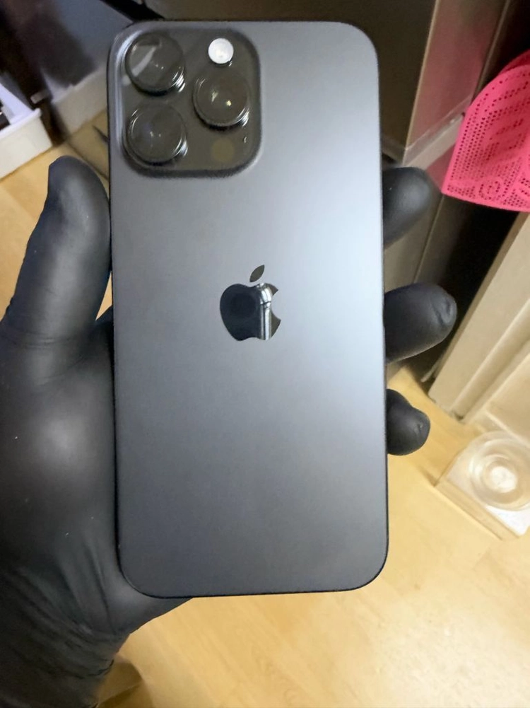 아이폰 16 블랙 프로맥스 512GB 이미지