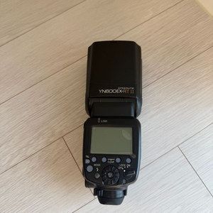 YN600EX-RT II 스피드라이트 이미지