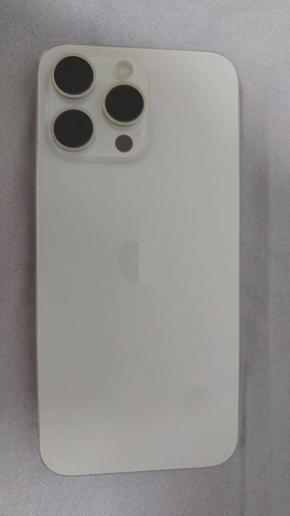 아이폰 15 프로맥스 256GB 화이트티타늄 이미지