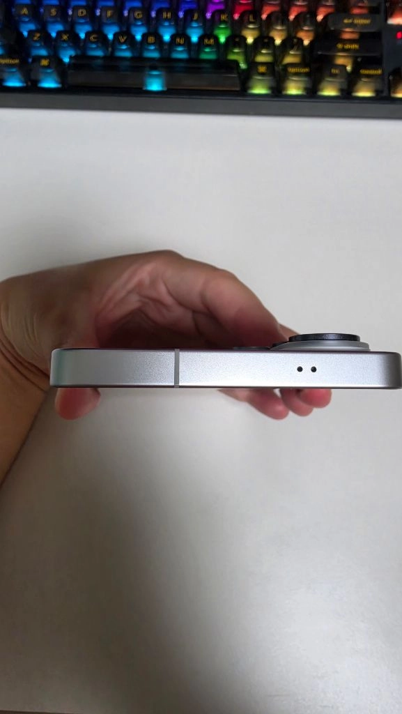 갤럭시S26 울트라 512GB 화이트 KT발 팝니다. 이미지