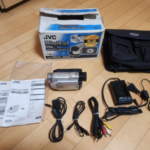 일본 JVC 국내 정발 GR-DVL300KR 6미리 디지털 비디오 캠코더 카메라 박스셋 이미지