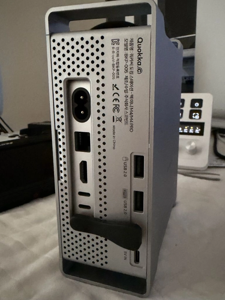 M4 Mac Mini NVME SSD 쿼카씨 도킹스테이션 + 맥미니용 받침대 2개 이미지