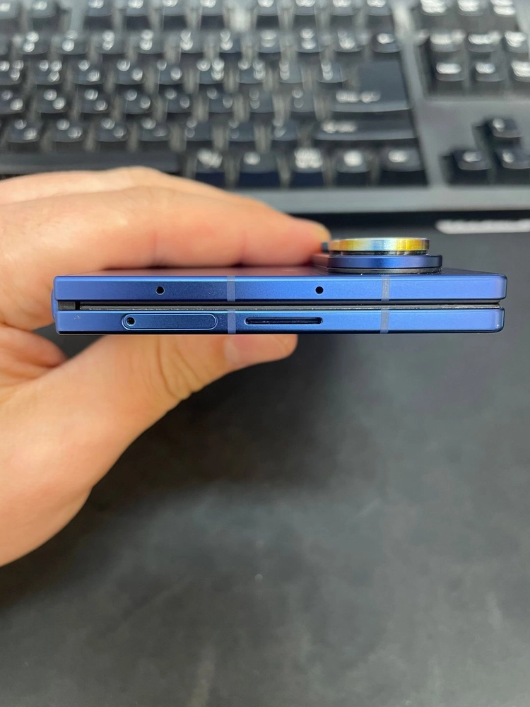 갤럭시Z폴드7 블루 256GB 무잔상 상태좋은 중고123만팝니다 이미지