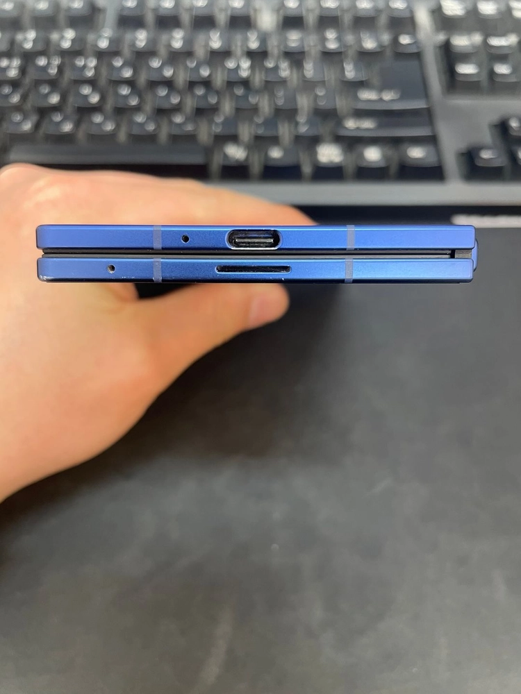 갤럭시Z폴드7 블루 256GB 무잔상 상태좋은 중고123만팝니다 이미지