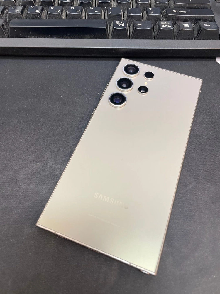 갤럭시S24울트라 그레이 256GB 무잔상 상태좋은 중고74만3천팝니다 이미지