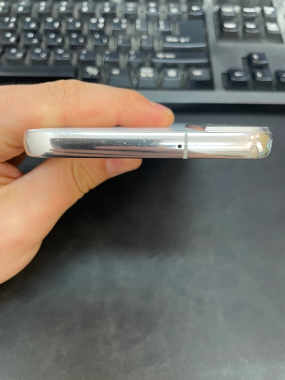 갤럭시S22플러스 화이트 256GB 무잔상 상태좋은 중고30만2천팝니다 이미지