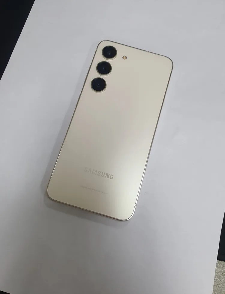 갤럭시S23 256GB 크림 KT 무잔상 A급 기능정상 중고폰 217173 이미지