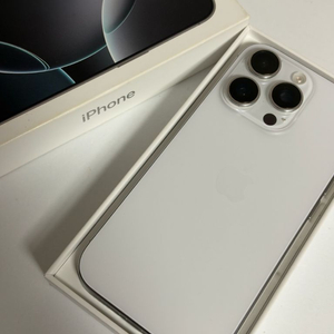 (해외판 무음)아이폰 16 Pro 256GB 화이트 티타늄 이미지