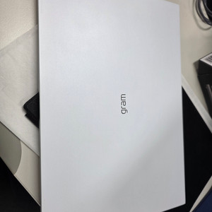 lg그램16 i7 ram 16g ssd512 이미지