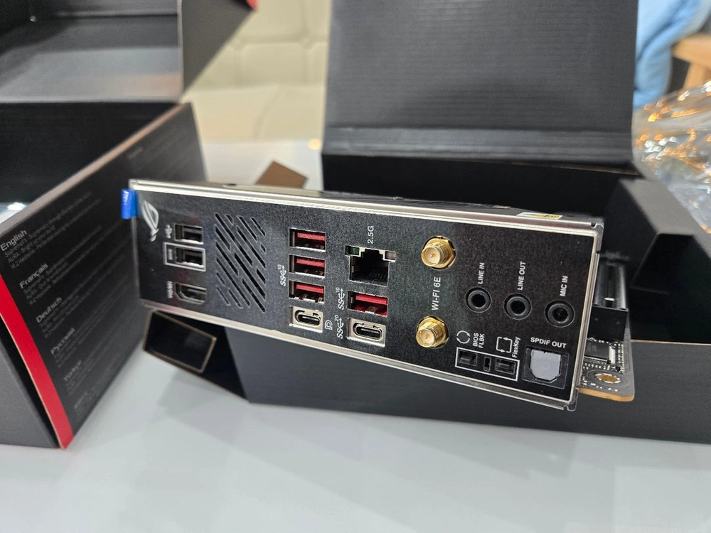 asus rog strix b650e-i 이미지