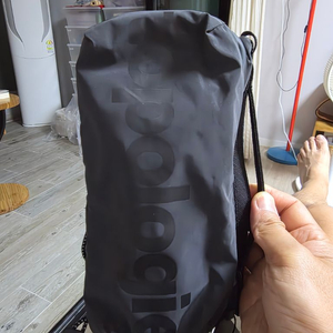 (새상품, 정품)토폴로지 Topologie 보틀 사코슈 미디엄 차콜 이미지