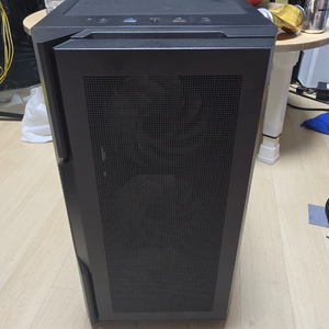 라이젠 7500F RTX5060TI 게이밍PC 이미지