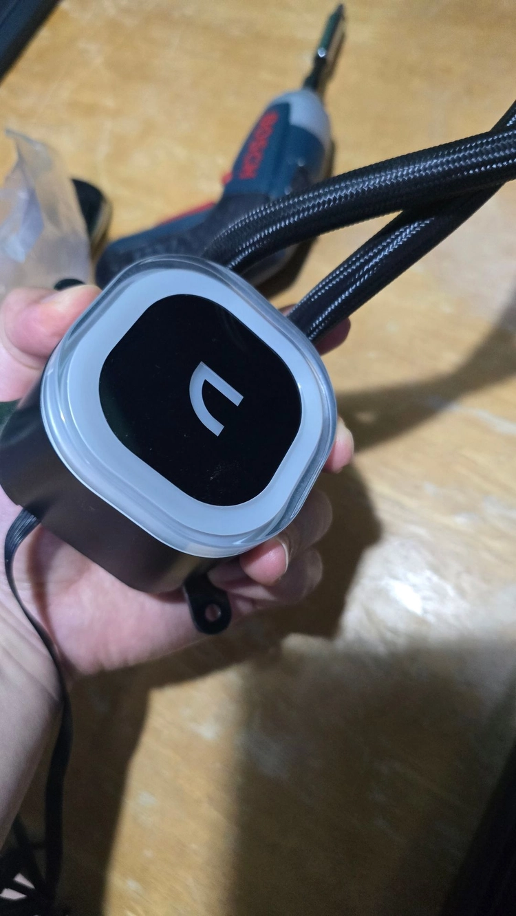 수랭쿨러 앱코 LUNA LP360 ARGB (블랙) AMD전용 이미지