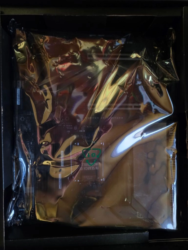 ASUS CROSSHAIR X870E HERO 팝니다. 이미지