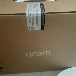 새제품 LG 14인치 그램 14Z90T-GP56ML 화이트