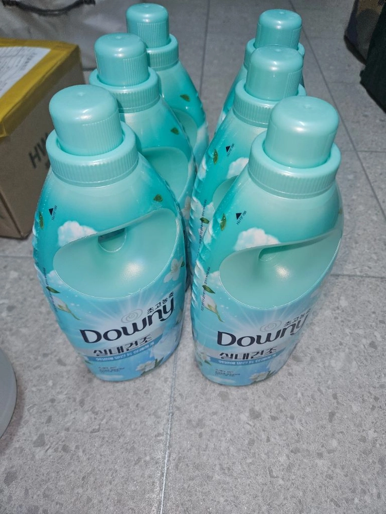 다우니 실내건조 섬유유연제 이미지