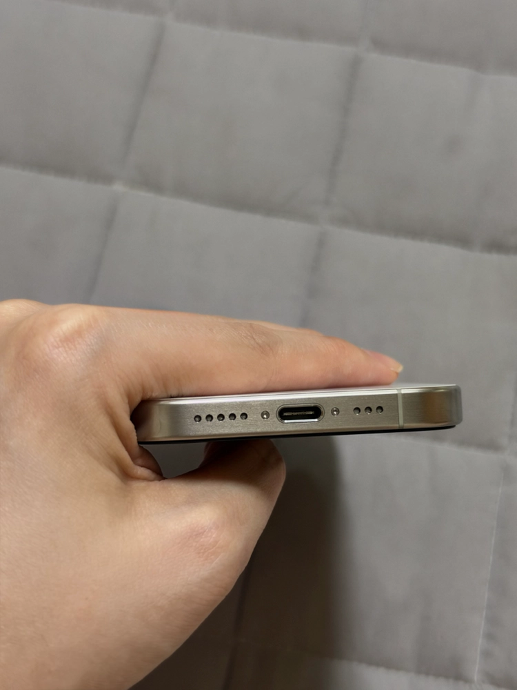 아이폰 15 프로 256GB 화이트 수리이력X 이미지