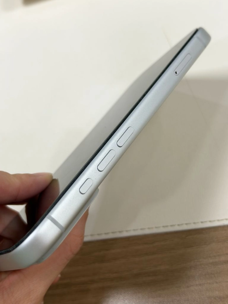 아이폰17프로 실버 256gb 이미지