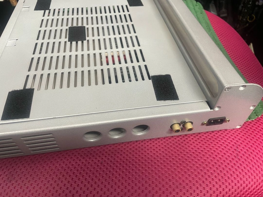 롤랜드 SC 8820 케이스 포함 이미지