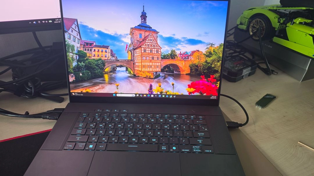 rog 제피러스 16 285h 5070ti 64기가 이미지