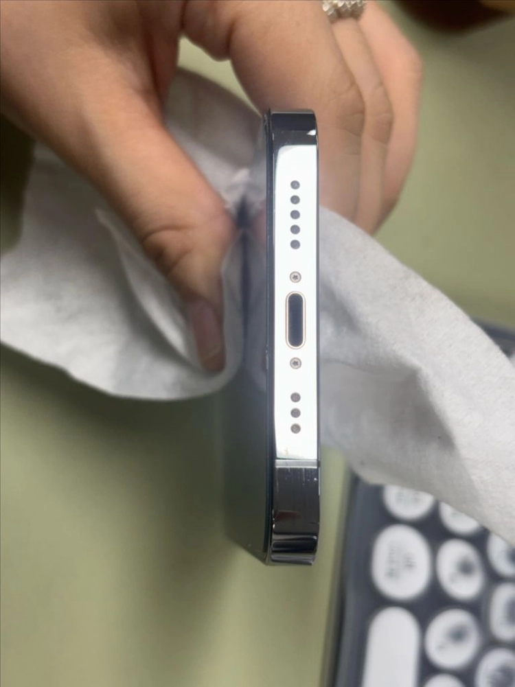 아이폰12프로 256GB 그래파이트 이미지